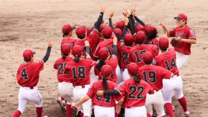 クラーク記念国際高校（本校：北海道深川市）の仙台キャンパス・女子硬式野球部が、「第15回全国高等学校女子硬式野球ユース大会」で優勝を果たしました。