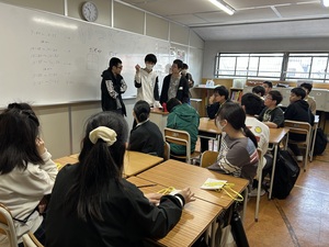 東朋高等専修学校は、4月30日（水）にふれあい交流会を行いました。