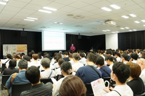 学びリンクは9月13日（土）に東京都新宿区のベルサール新宿グランドにて、『通信制高校・サポート校合同相談会』を開催いたしました。