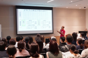 学びリンクは10月13日（月）に千葉県柏市の柏の葉カンファレンスセンターにて、『通信制高校・サポート校合同相談会』を開催いたしました。
