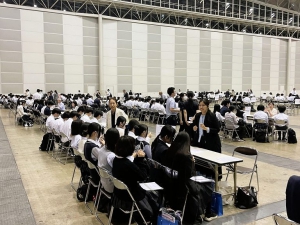 6月2日（火）、わせがく高等学校は幕張メッセ国際展示ホールにて、多古本校・勝田台キャンパス・柏キャンパス・西船橋キャンパス・稲毛海岸キャンパスの5校舎合同で進路ガイダンスを実施しました。