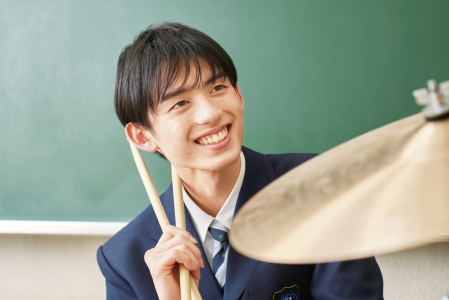 音楽コース(ドラム専攻)：好きなら初心者でもOK! 