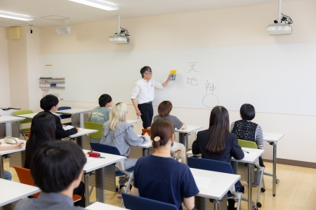 大学と同じ施設の教室は、環境抜群ですよ！