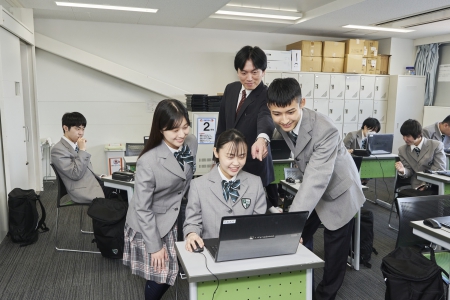 情報高等科 授業の1コマ